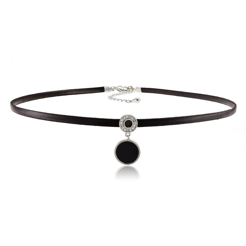 Women's Short Black Dark Clavicle Necklace