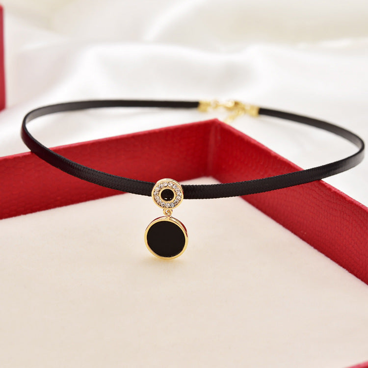 Women's Short Black Dark Clavicle Necklace