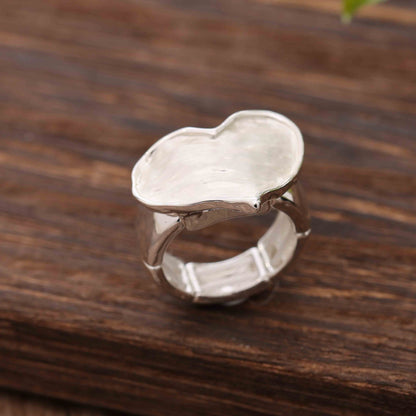 Enamel Geometric Flower Stretch Ring
