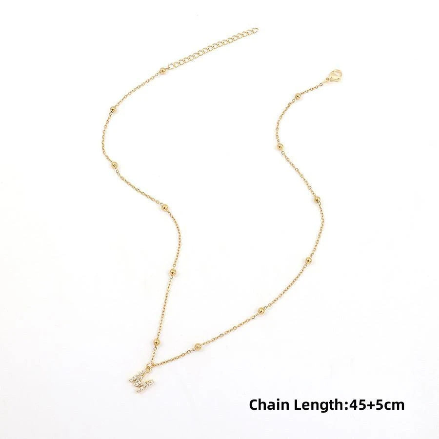 Light Luxury Diamond 26 Letter Necklace Fashion Copper Micro Zircon-inlaid Pendant