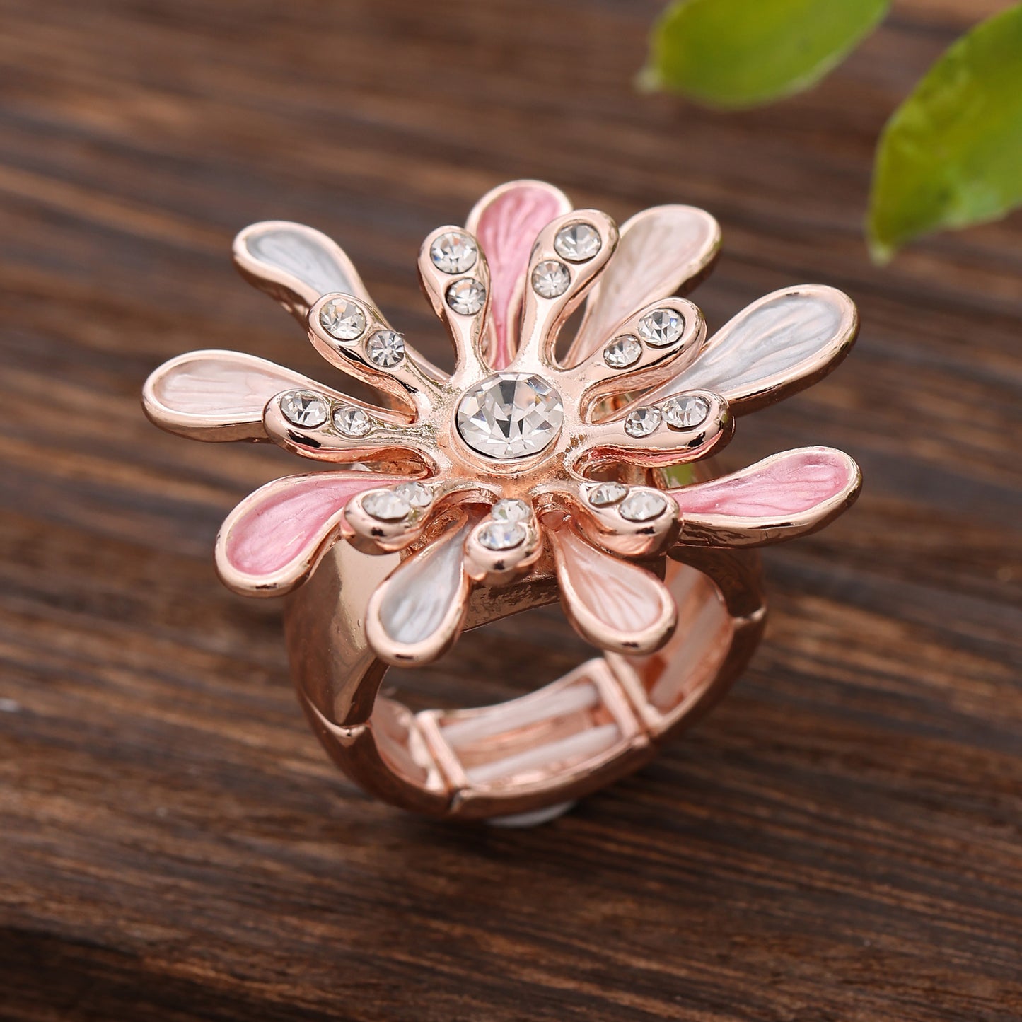 Enamel Geometric Flower Stretch Ring