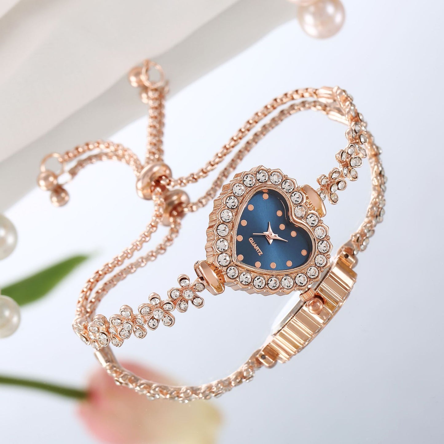 Flower Chain Diamond-embedded Women's Elegant Watch