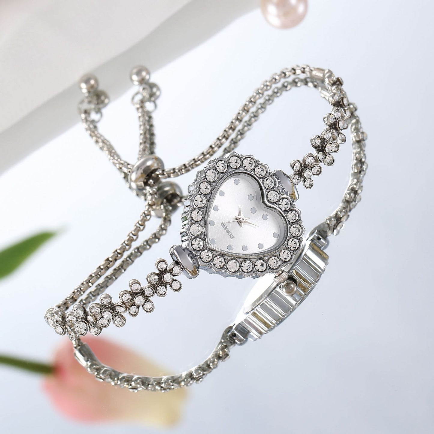 Flower Chain Diamond-embedded Women's Elegant Watch